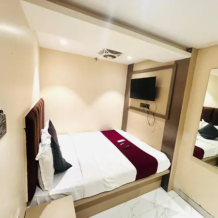 Hotel Dolphin Residency-3